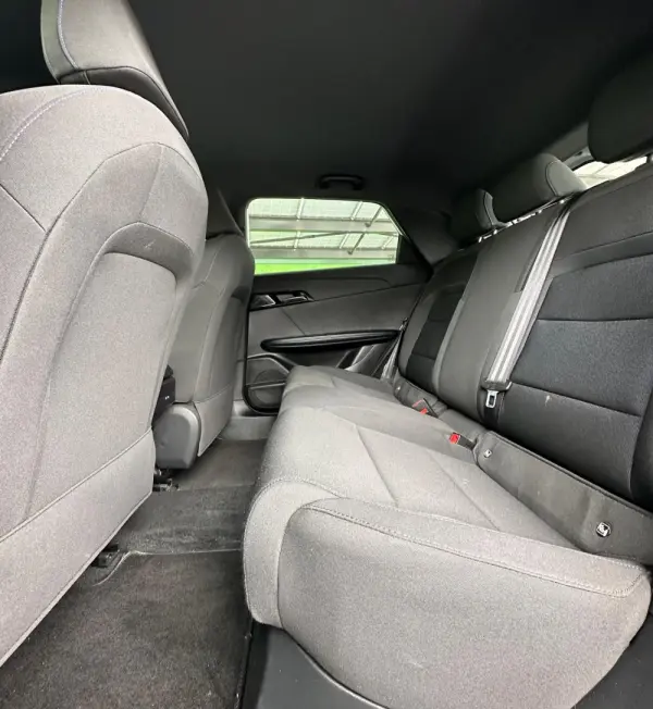 MG MG4 64 kWh Luxury 23