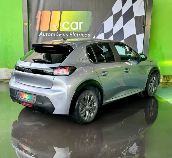 Peugeot e-208 50 kWh Allure 5