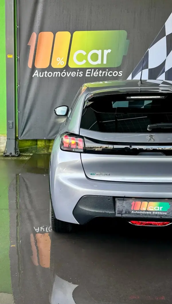 Peugeot e-208 50 kWh Allure 7