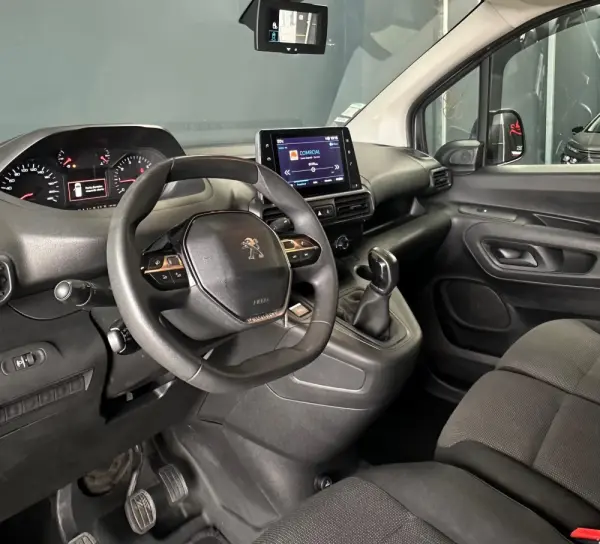 Peugeot Partner 1.5 BlueHDi Asphalt Standard 10