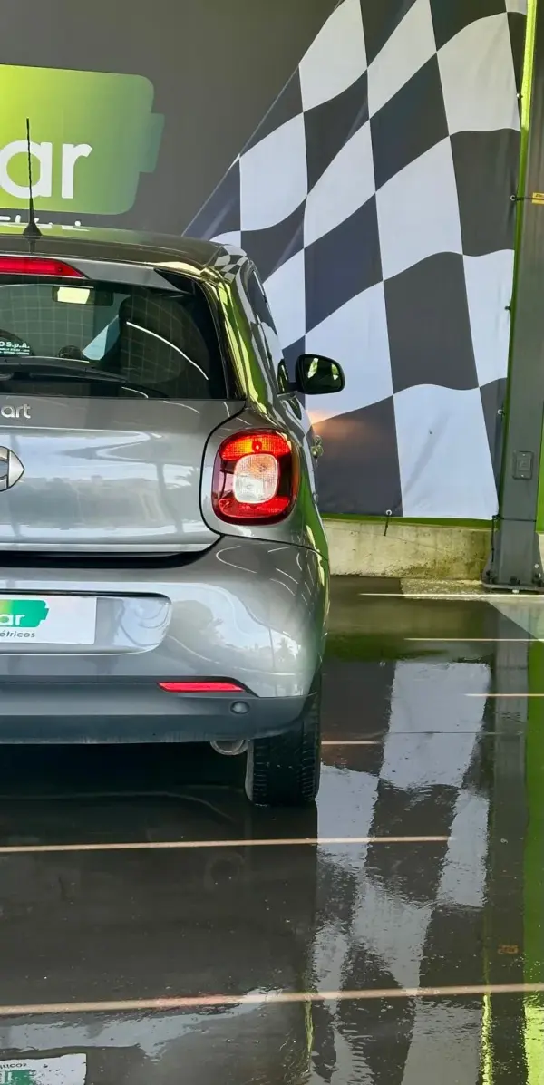 Smart ForFour EQ Prime 8