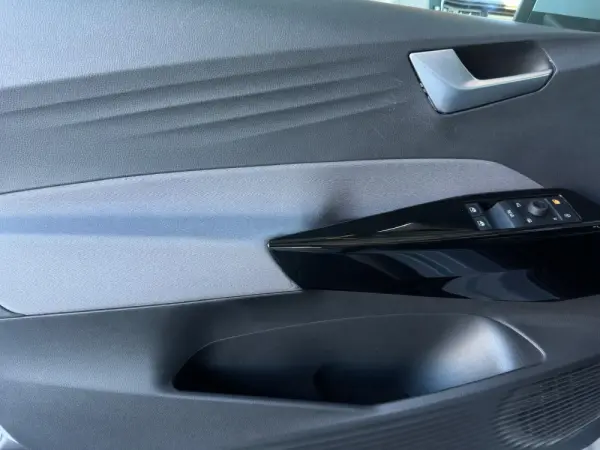 Volkswagen ID.3 58 kWh Pro 9