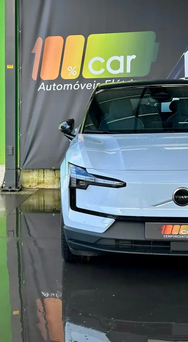 Volvo EX30 51 kWh Single Motor Core 3