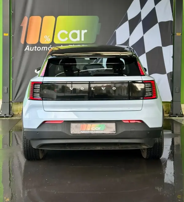 Volvo EX30 51 kWh Single Motor Core 6