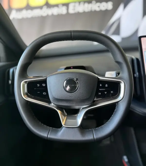 Volvo EX30 51 kWh Single Motor Core 21