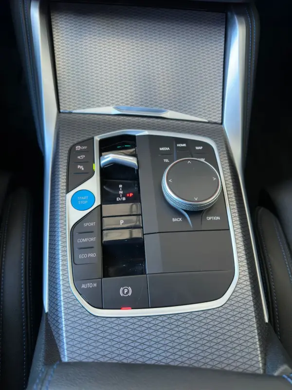BMW i4 eDrive40 Pack Desportivo M 23