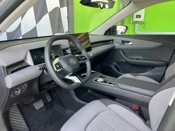 MG MGS5 EV 49 kWh Comfort 8