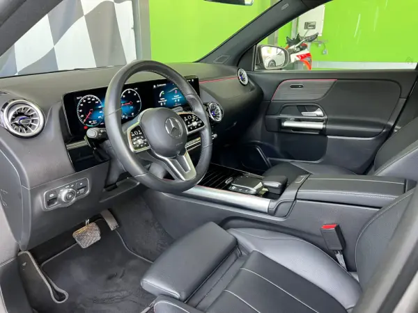 Mercedes-Benz EQA 250 Electric Art 7