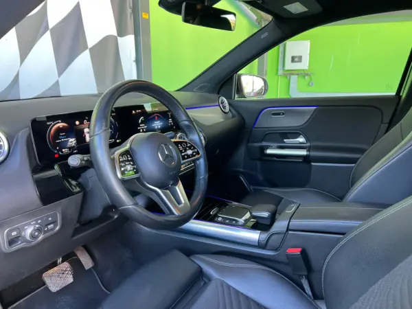 Mercedes-Benz EQA 250+ Electric Art 7