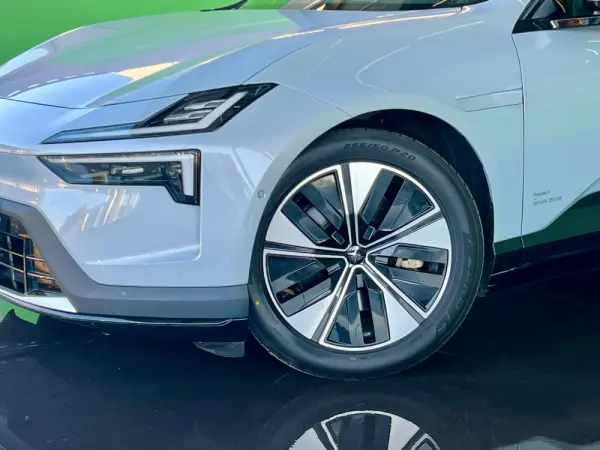 Polestar 4 coupé Long Range 100 kWh Single Motor Plus 7
