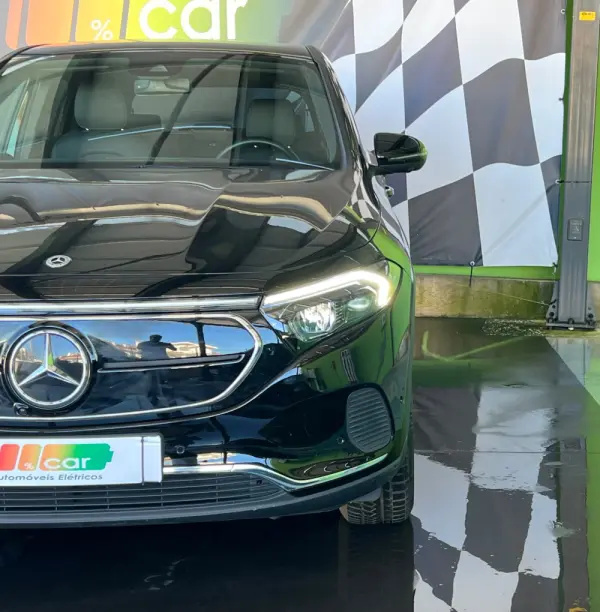 Mercedes-Benz EQA 250+ Electric Art 4