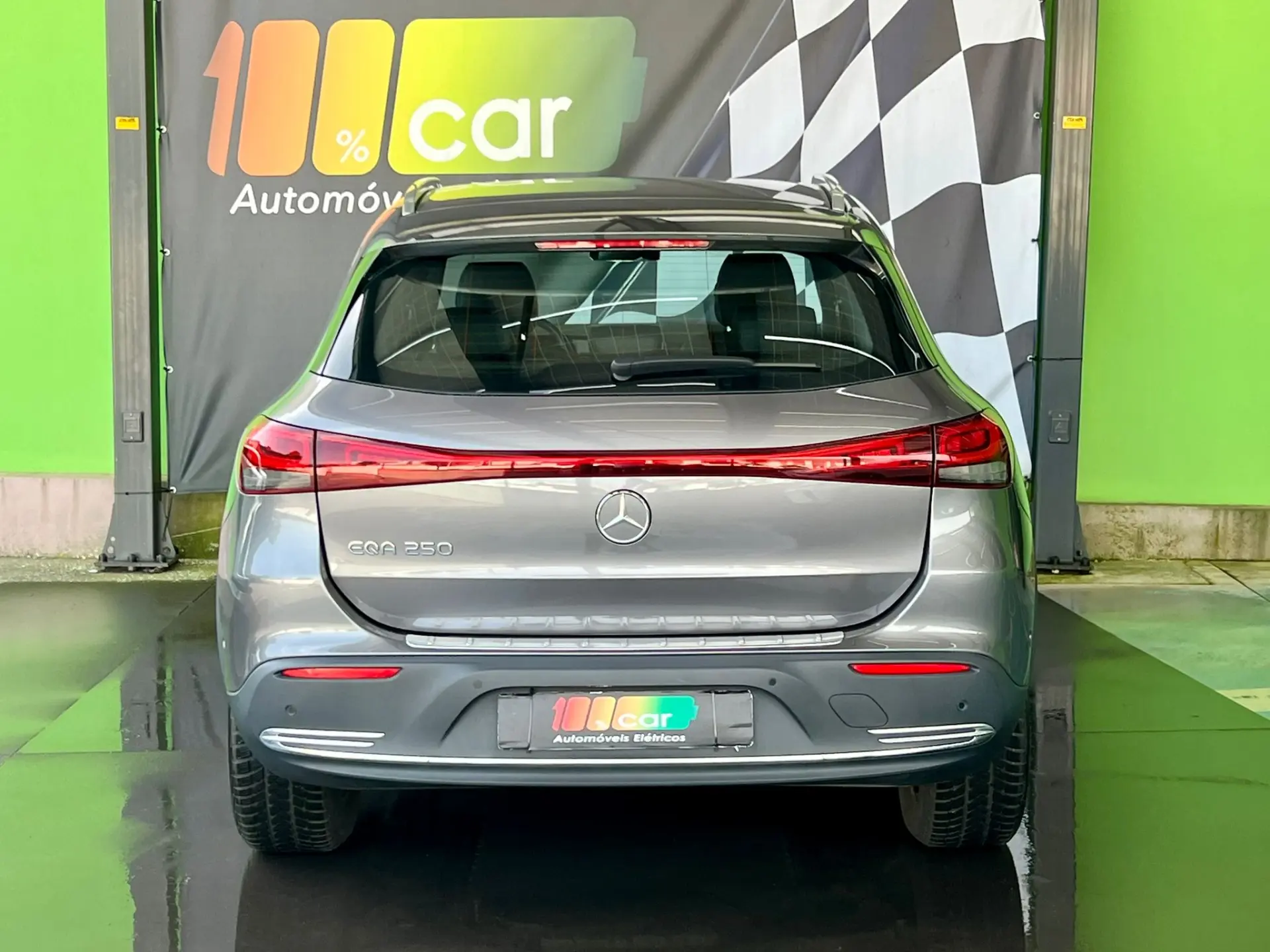 Mercedes-Benz EQA 250 Electric Art 6