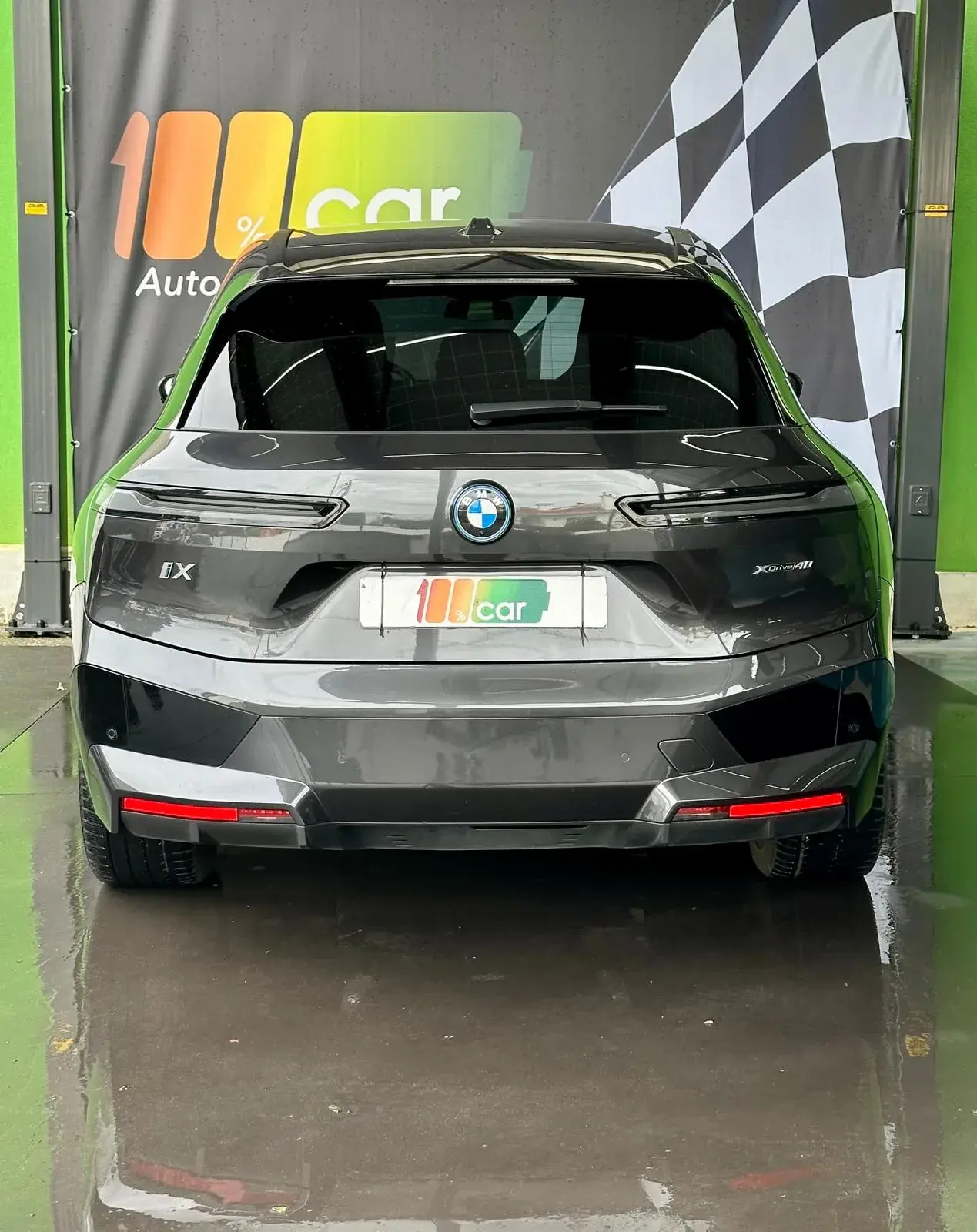 BMW iX xDrive 40 Pack Desportivo 6