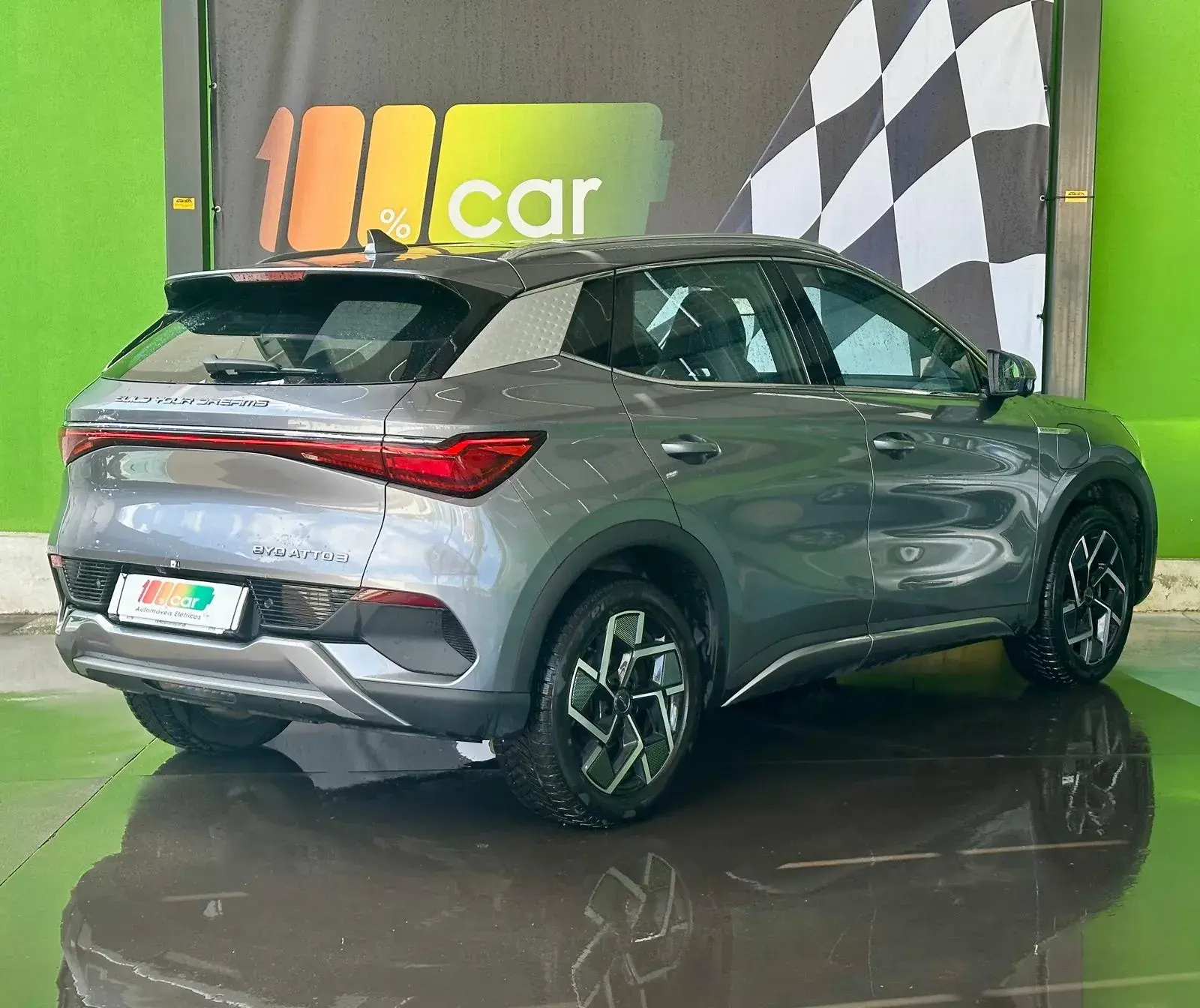 BYD Atto 3 60.48 kWh Design 5