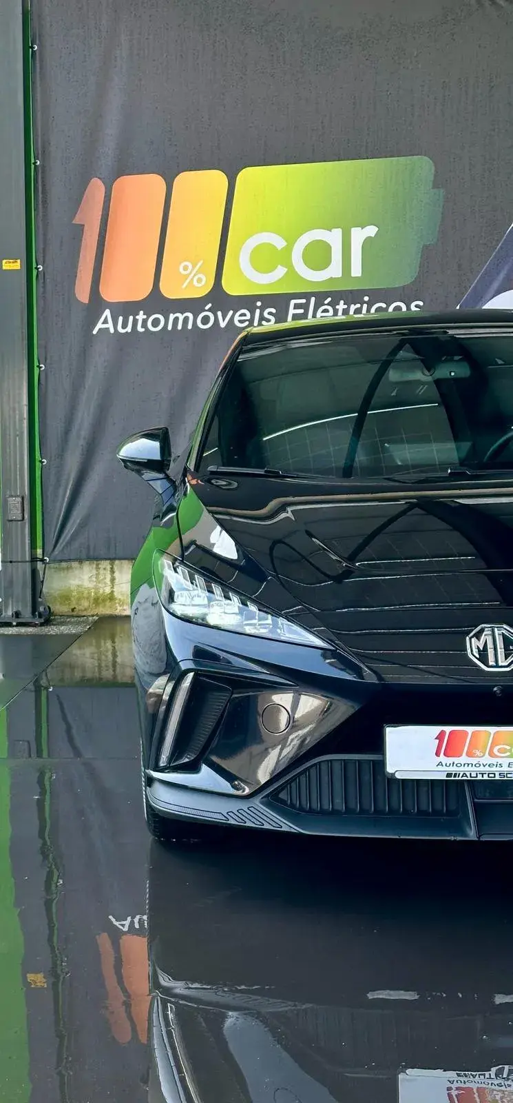 MG MG4 64 kWh Luxury 3