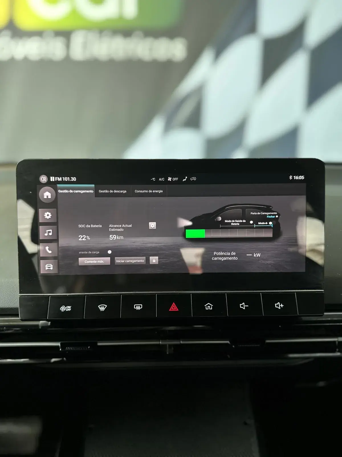 MG MG4 64 kWh Luxury 14