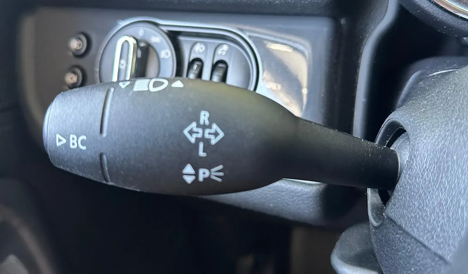 MINI Countryman Cooper SE ALL4 Auto 11