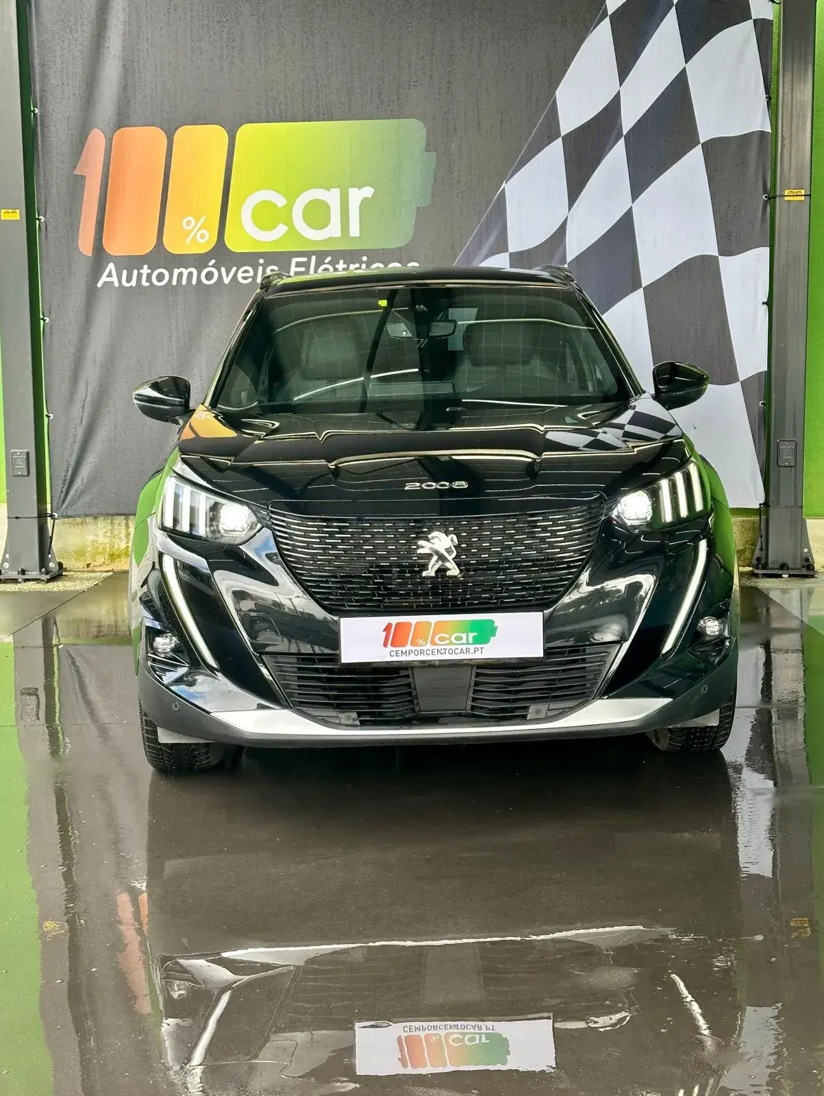 Peugeot e-2008 50 kWh GT 2