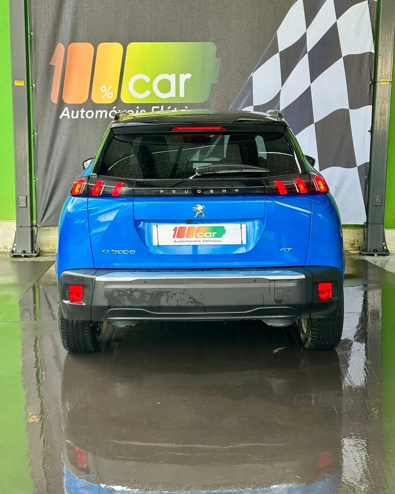 Peugeot e-2008 50 kWh GT Pack 6