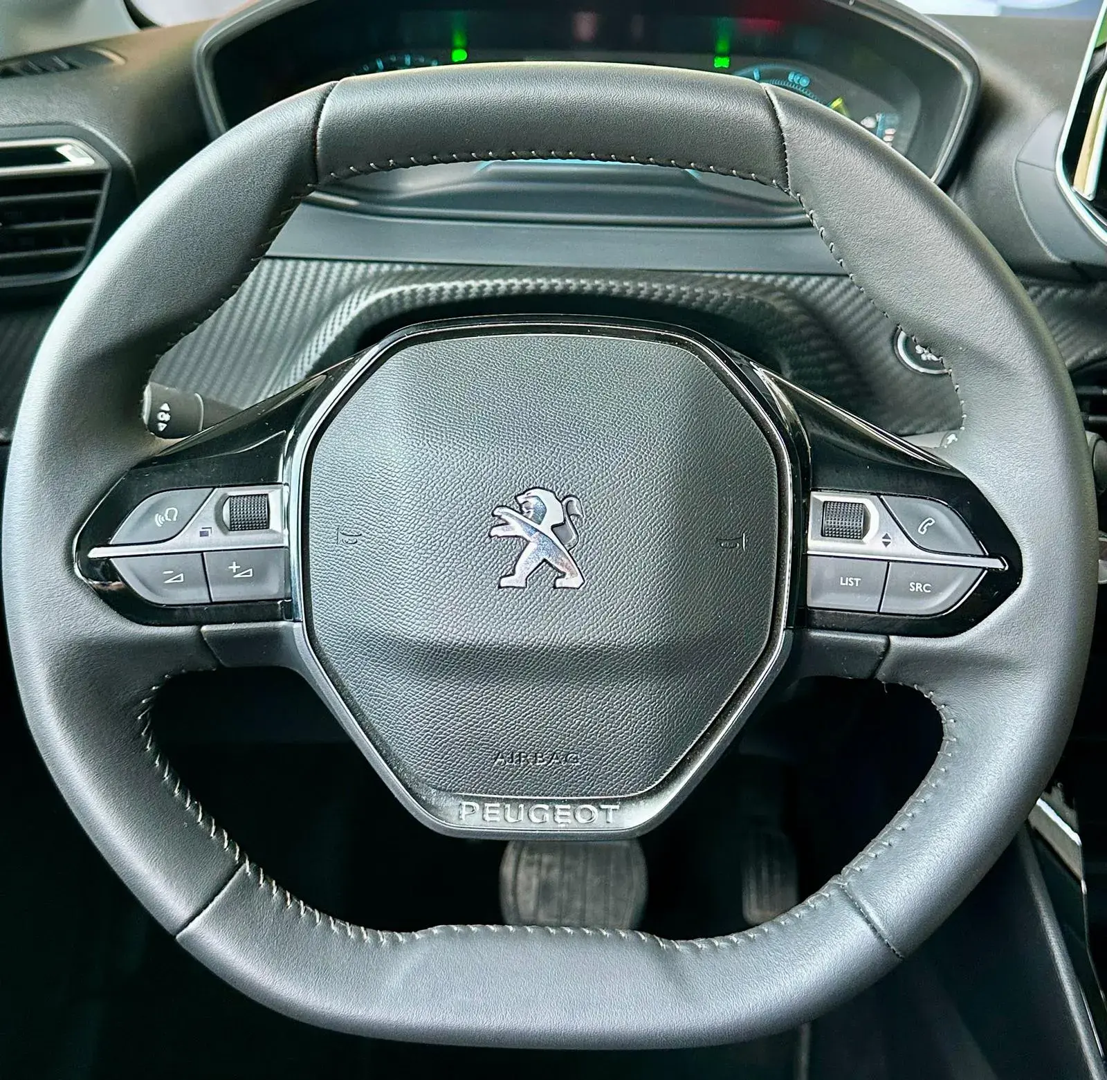 Peugeot e-208 50 kWh Allure 14