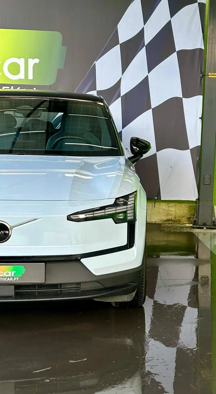 Volvo EX30 51 kWh Single Motor Core 4