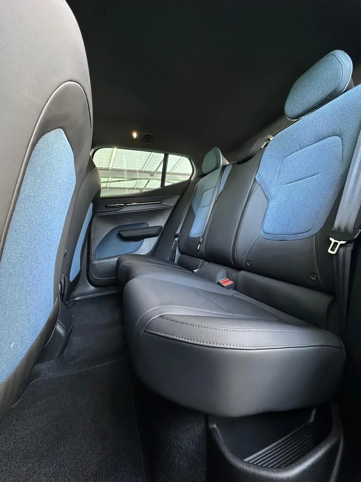 Volvo EX30 51 kWh Single Motor Core 24