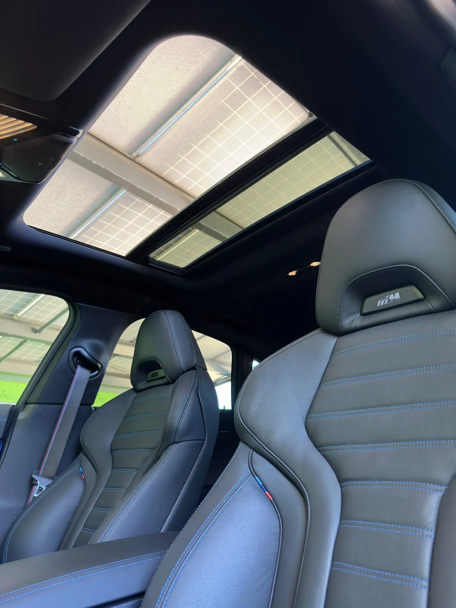 BMW i4 eDrive40 Pack Desportivo M 27