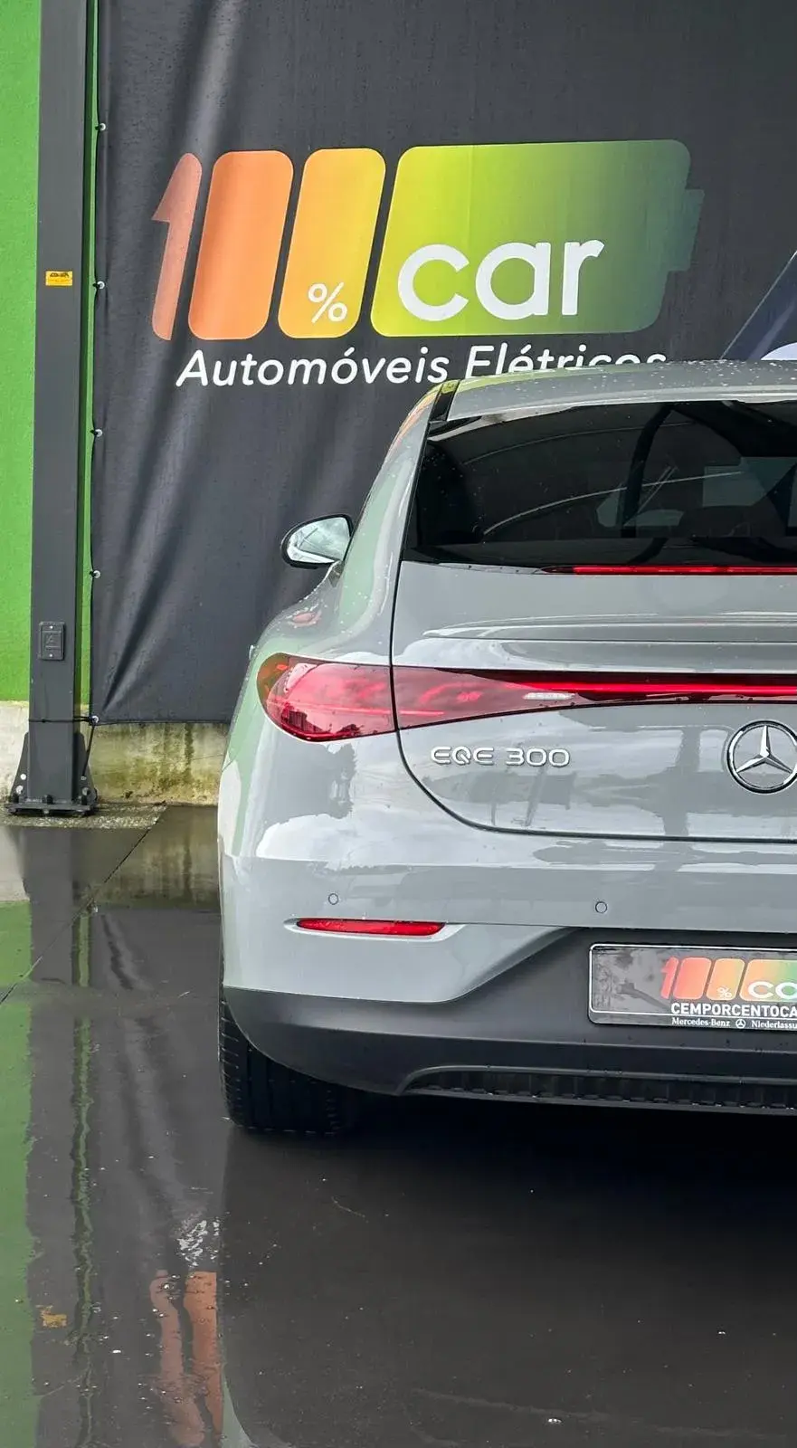 Mercedes-Benz EQE 300 Electric Art 7