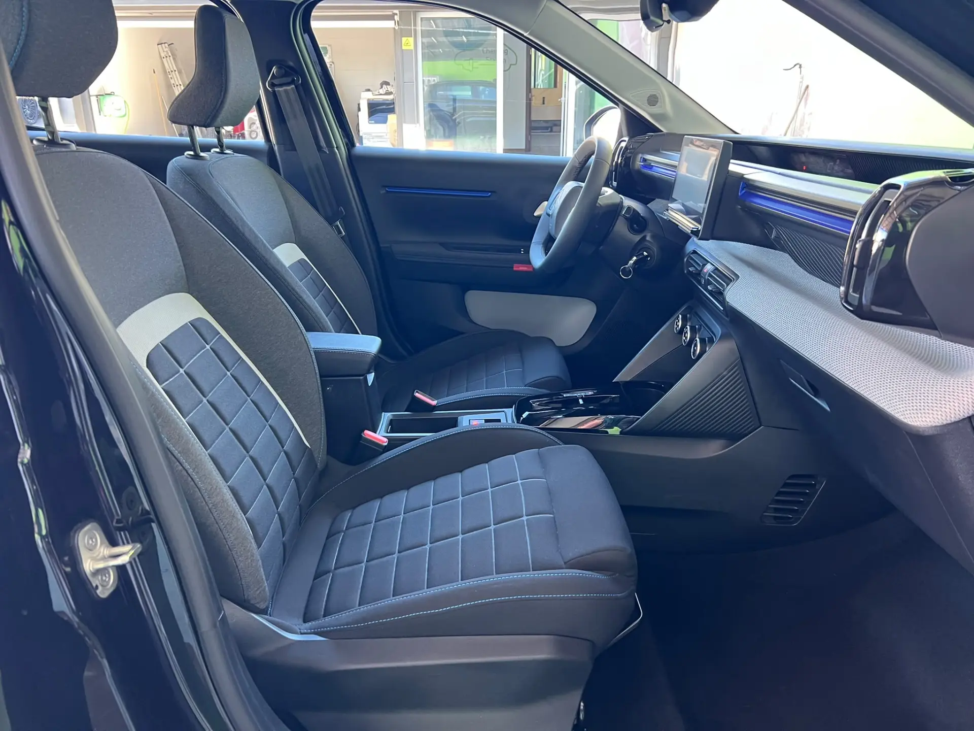 Citroen e-C3 44 kWh Autonomia Conforto Plus 9