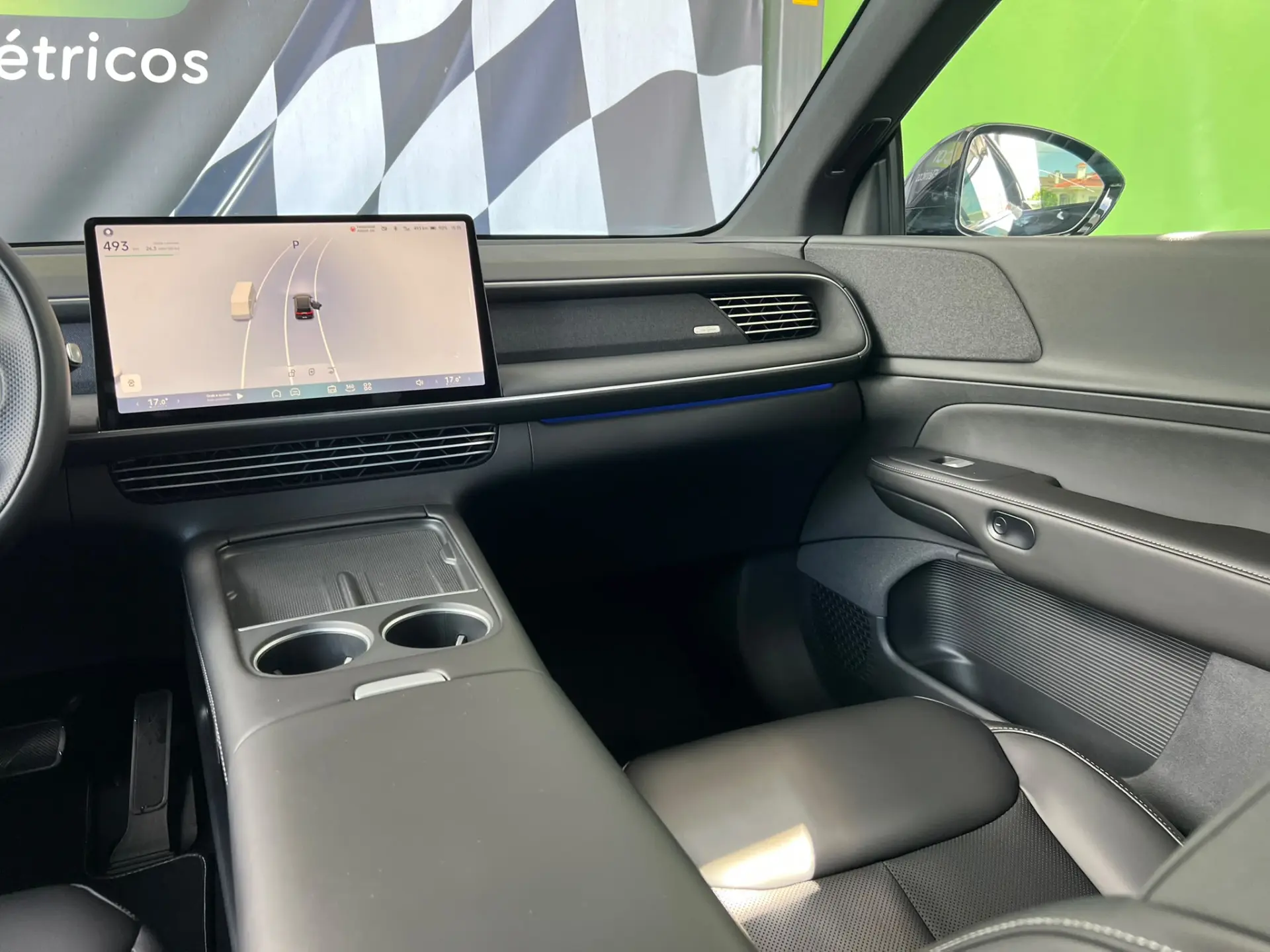 Xpeng G6 87.5 kWh AWD Performance 16