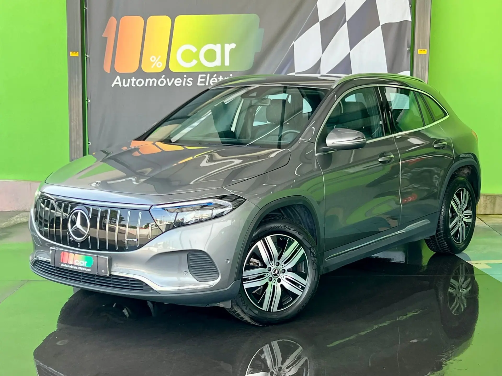 Mercedes-Benz EQA 250 Electric Art 1