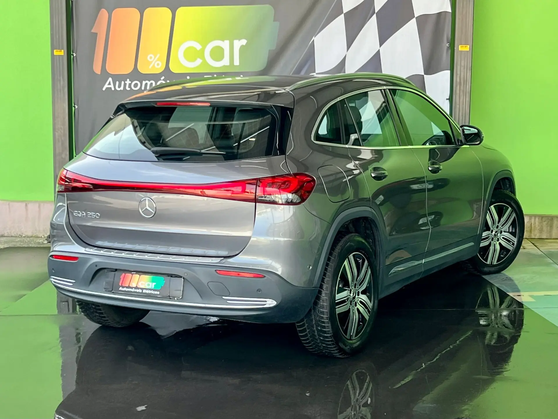 Mercedes-Benz EQA 250 Electric Art 5