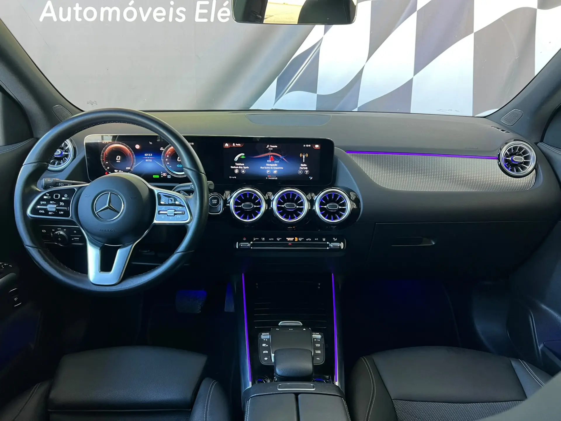 Mercedes-Benz EQA 250+ Electric Art 21