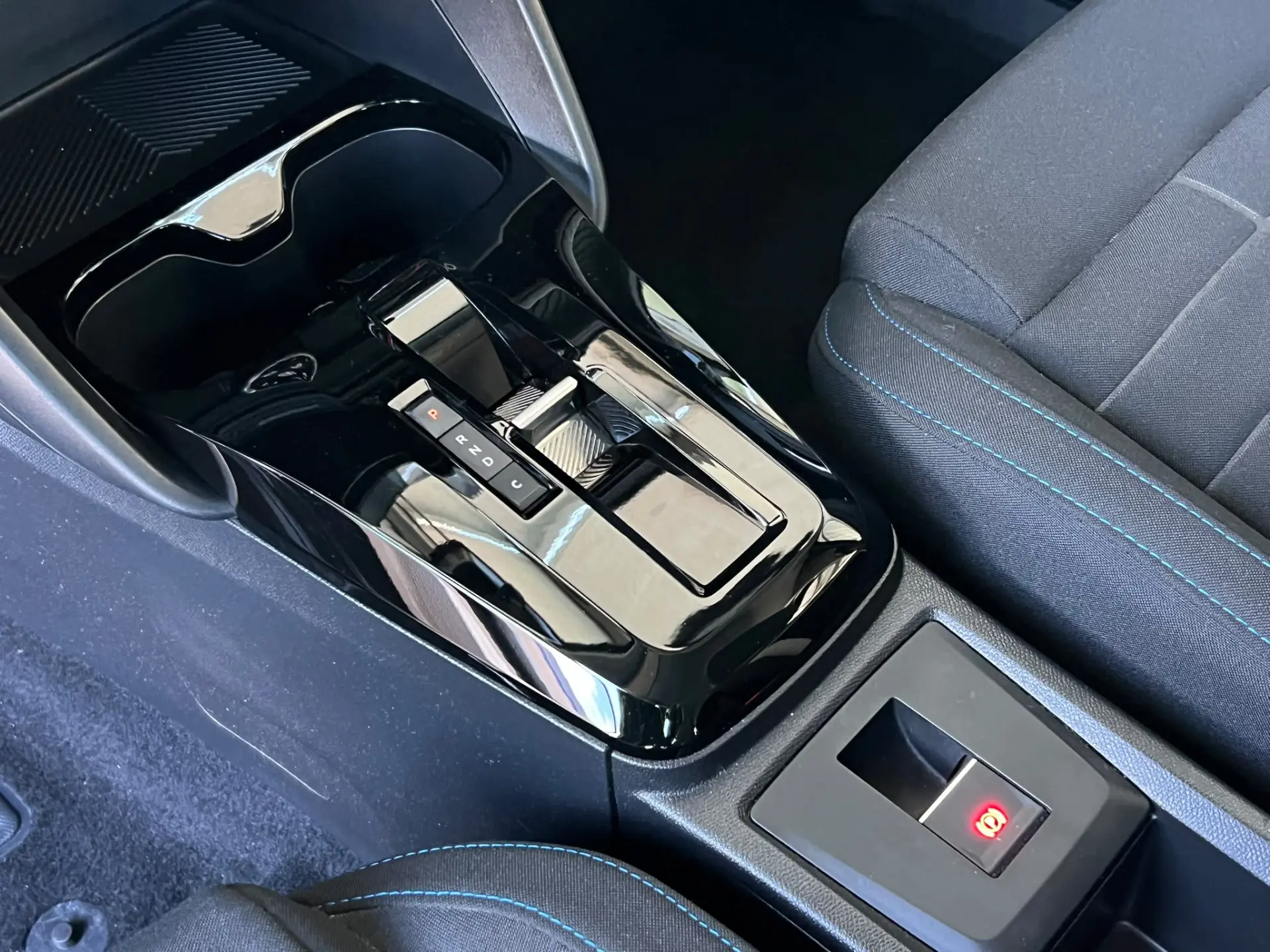 Citroen e-C3 44 kWh Autonomia Conforto Plus 19