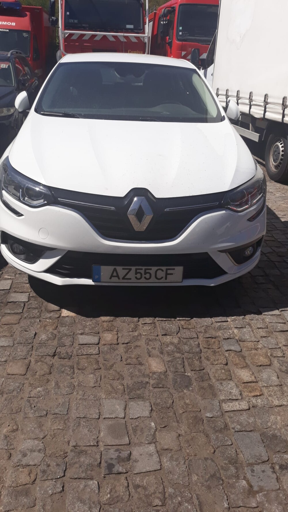 Renault Mégane AZ-55-CF 1