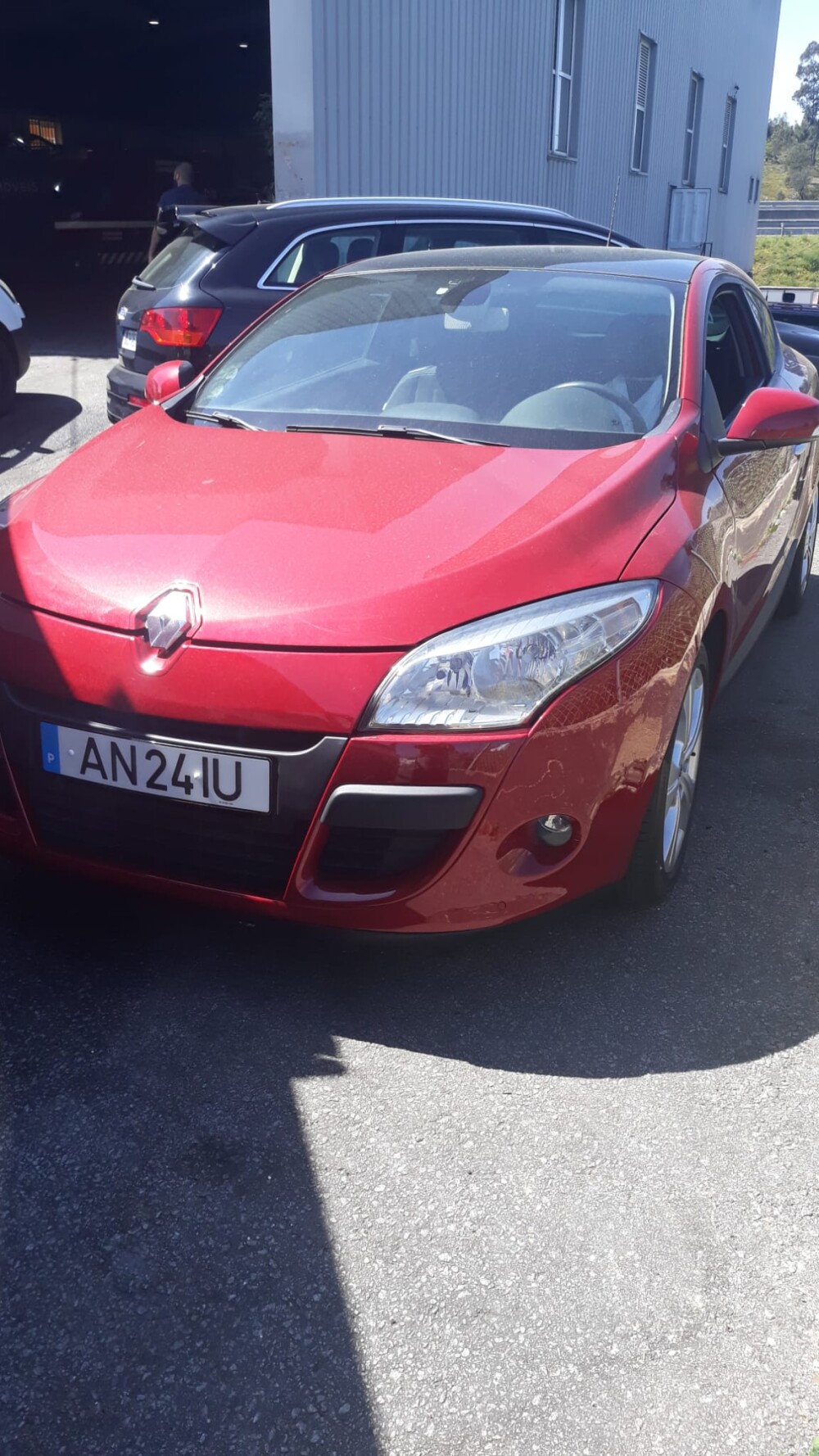 Renault Mégane Coupe AN-24-IU 1