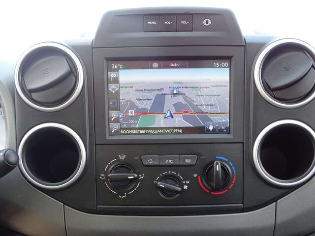 Peugeot Partner 5 LUGARES 10