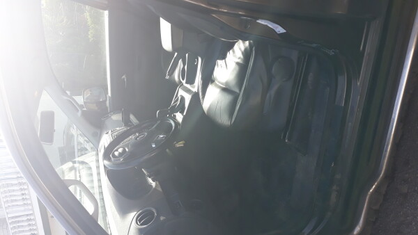 Volkswagen Amarok 1DSE291 4