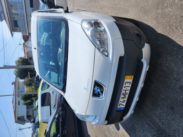 Peugeot Partner 5 LUGARES VIATURA VR3EFYHWCLJ928357 2