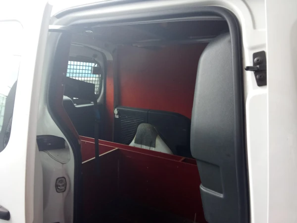 Peugeot Partner V-273-HK 3