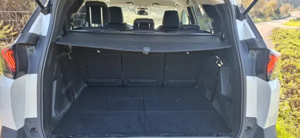 Peugeot 5008 1.5 BlueHDi Allure EAT8 6