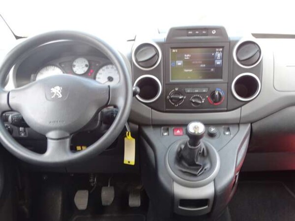 Peugeot Partner 5 LUGARES 7