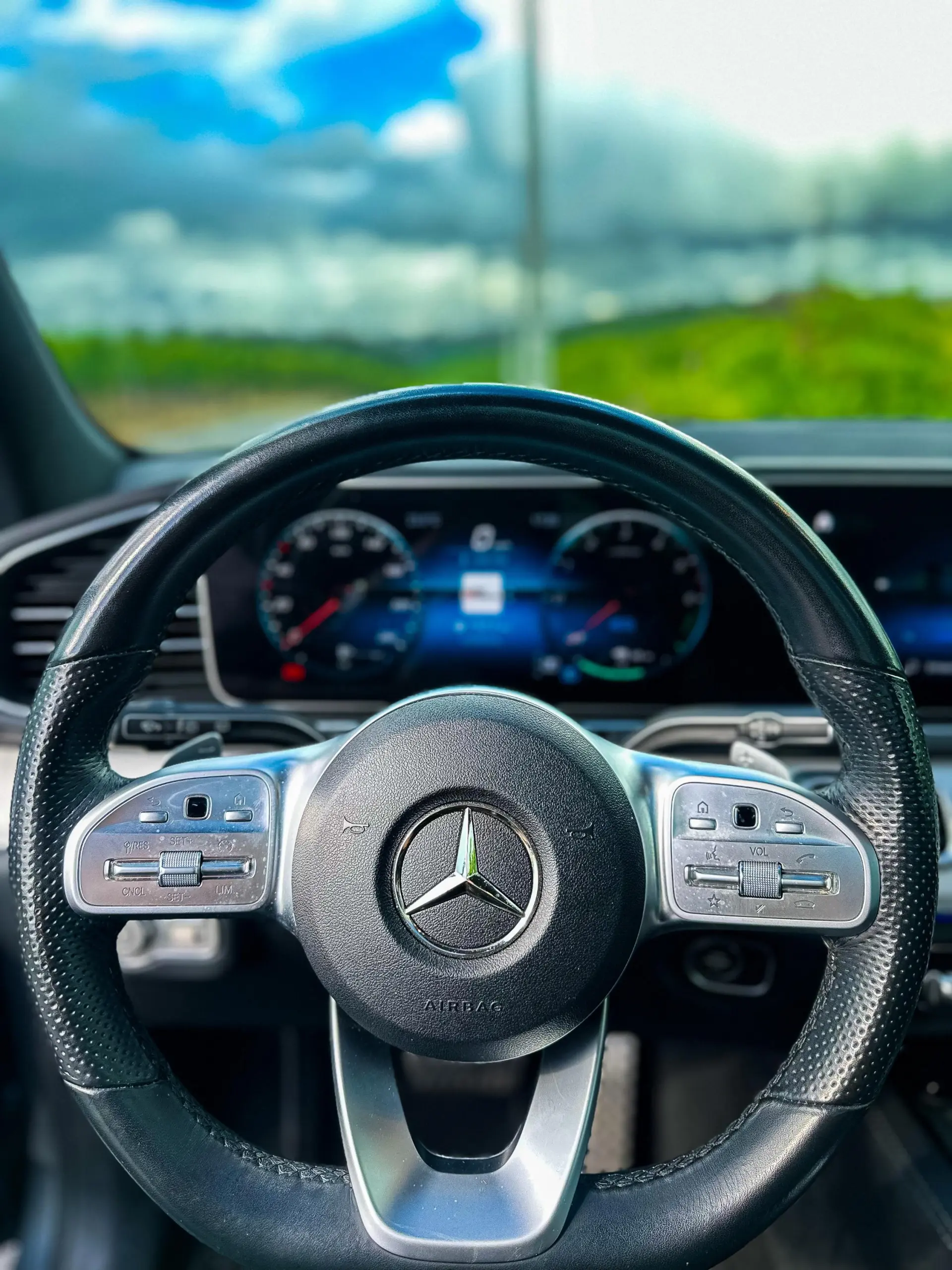 Mercedes-Benz GLE 350 12