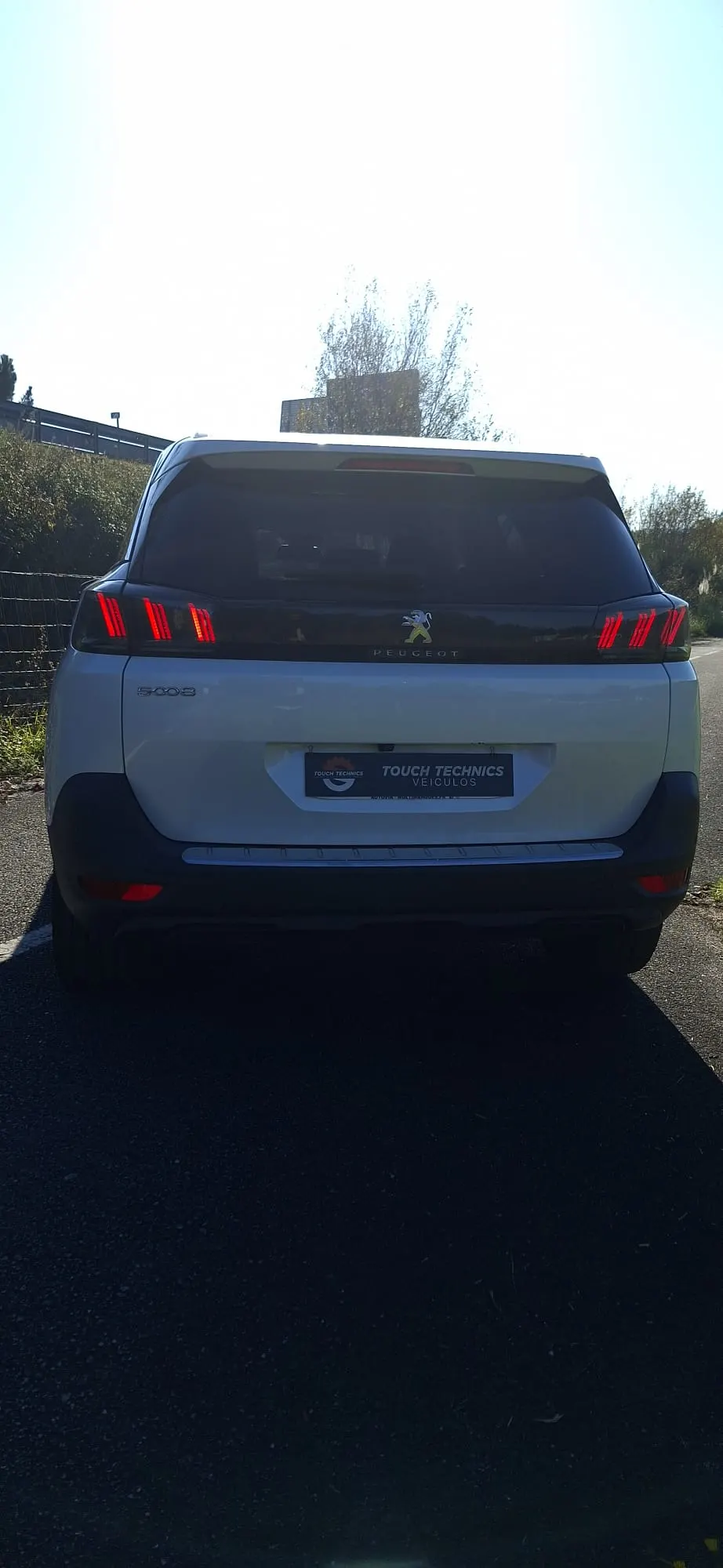 Peugeot 5008 1.5 BlueHDi Allure EAT8 5