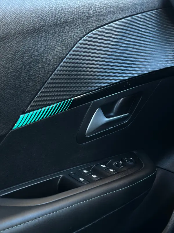Peugeot 208 1.2 PureTech Allure Pack EAT8 22