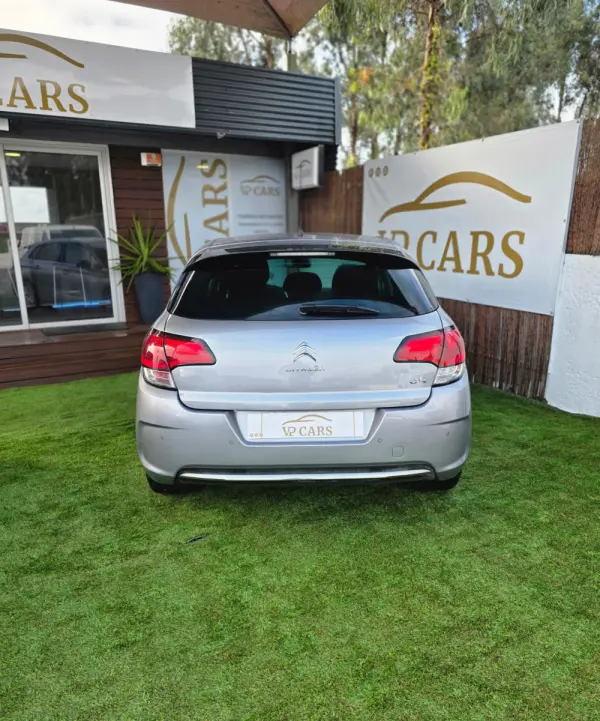 Citroën C4 1.2 PureTech Feel 9
