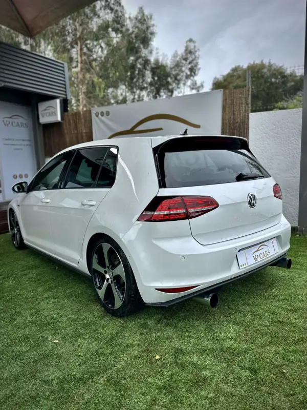 Volkswagen Golf 2.0 TSi GTi DSG 5