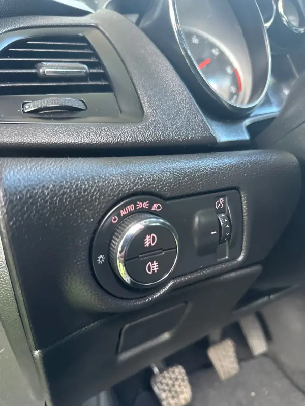 Opel Astra Sports Tourer 1.6 CDTI Dynamic S/S 18