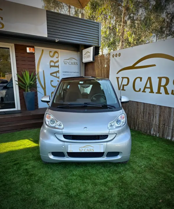 Smart ForTwo Coupé Outro 1