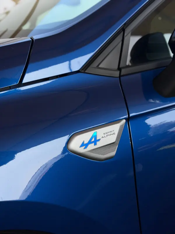 Renault Clio E-Tech Hybrind - Esprit Alpine 11
